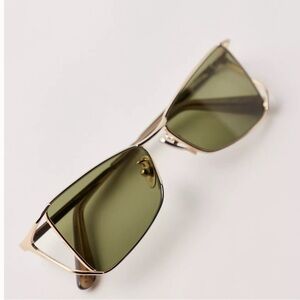 Free People x Retrosuperfuture Anaki Green Sunglasses ⭐️Luxury⭐️ NWT